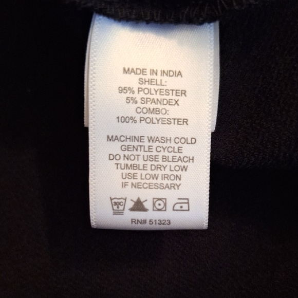 CeCe Black Blouse with Pink Floral Sleeves. Excellent Condition NWOT Size XL - Picture 12 of 12